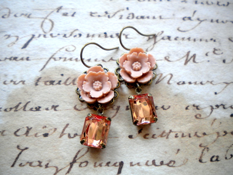 Flower Earrings - Vintage Earrings - Latte Earrings - Bridesmaid Earrings